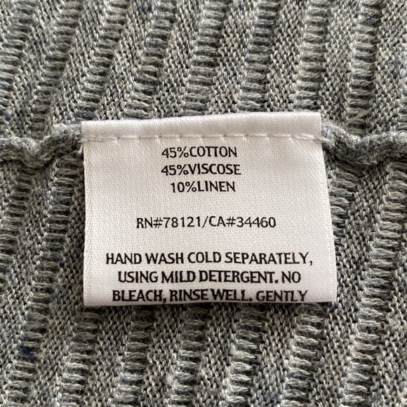 ❤️Host Pick ❤️ Eileen Fisher ribbed heather grey vest Italian yarn cotton/ linen - Picture 8 of 10